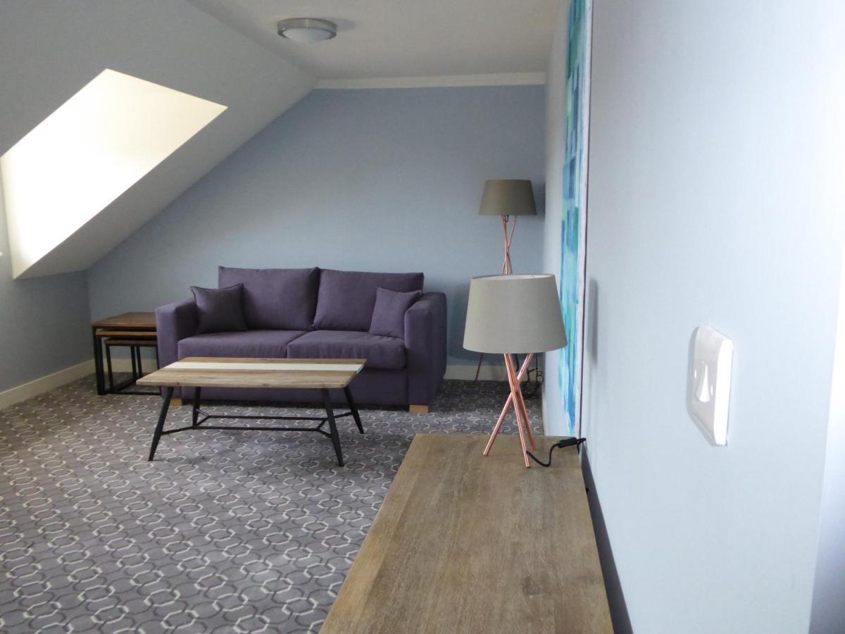 Rooms@73 Waterlooville Exterior photo